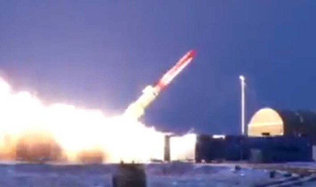 Hé lộ mới về tên lửa 'bất khả chiến bại' của Nga- Ảnh 1.