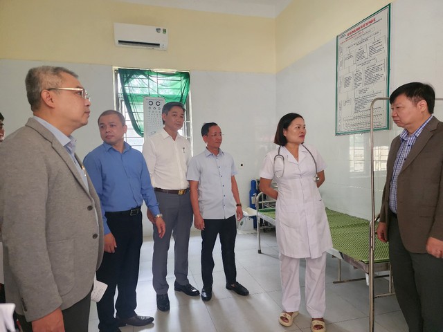 Đoàn Bộ Y tế kiểm tra công tác phòng, chống dịch sau bão, lũ tại Thanh Hóa- Ảnh 2. Đoàn Bộ Y tế kiểm tra công tác phòng, chống dịch sau bão, lũ tại Thanh Hóa- Ảnh 2.