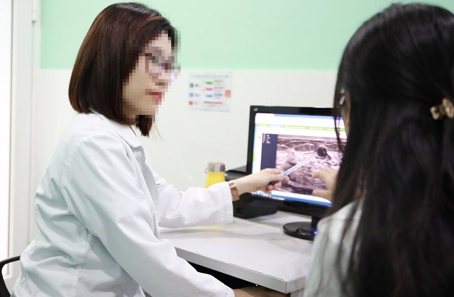 U xơ vú ở phụ nữ trẻ: Khi nào cần mổ, khi nào chỉ theo dõi?- Ảnh 2. U xơ vú ở phụ nữ trẻ: Khi nào cần mổ, khi nào chỉ theo dõi?- Ảnh 2.
