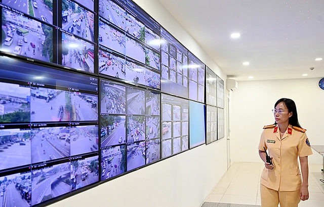 Trong 1 tháng, TPHCM phát hiện hơn 3.100 trường hợp vi phạm giao thông nhờ hệ thống camera AI - Ảnh 1.