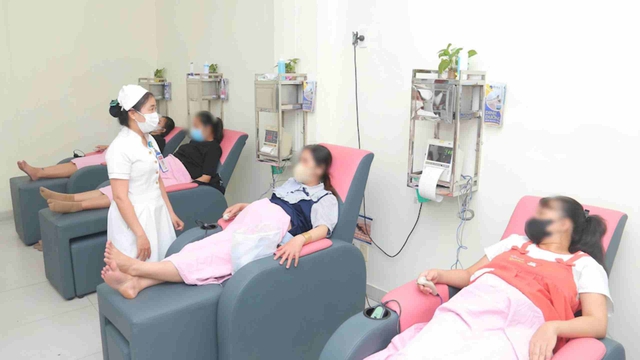 Cách bảo vệ con khi mẹ bầu bị viêm gan B, giang mai, HIV- Ảnh 1. Cách bảo vệ con khi mẹ bầu bị viêm gan B, giang mai, HIV- Ảnh 1.