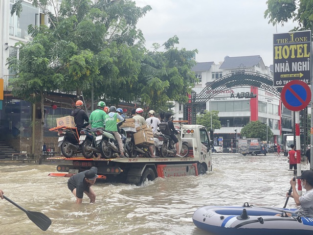 Hà Nội: 'Ốc đảo An Khánh' lại chìm trong biển nước sau mưa- Ảnh 7.
