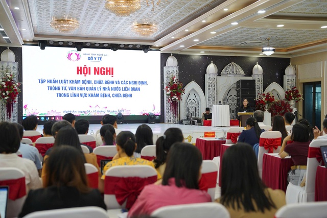 Ngành Y tế Nghệ An tập huấn Luật Khám chữa bệnh mới: Đặt người bệnh làm trung tâm- Ảnh 1.