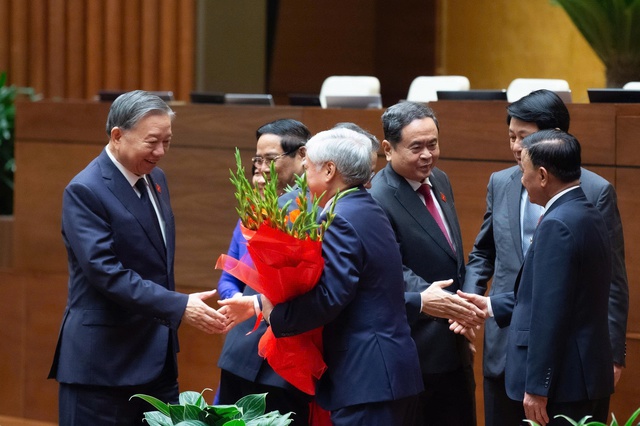 Ông Đỗ Văn Chiến làm Phó Chủ tịch Quốc hội- Ảnh 1.