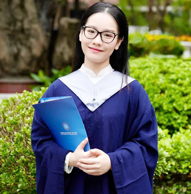 Thủ khoa Trường Đại học Y Hà Nội được UBND TP Hà Nội tặng Bằng khen- Ảnh 2. Thủ khoa Trường Đại học Y Hà Nội được UBND TP Hà Nội tặng Bằng khen- Ảnh 2.