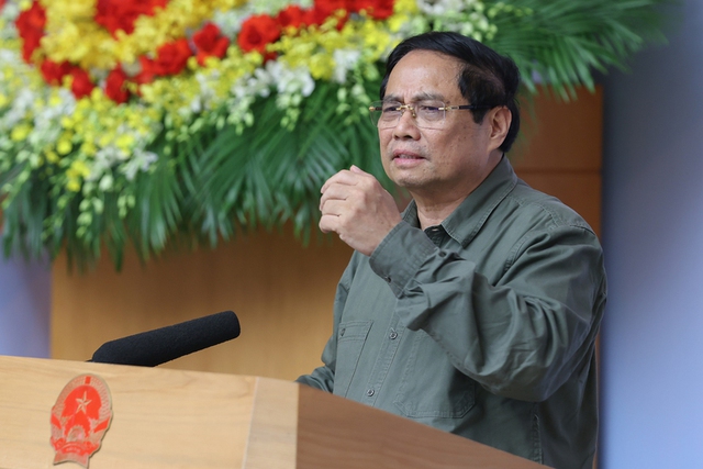 Thủ tướng: Xây dựng lại 1.900 nhà bị sập, sửa chữa 67.000 nhà tốc mái do thiên tai trước Tết- Ảnh 2.