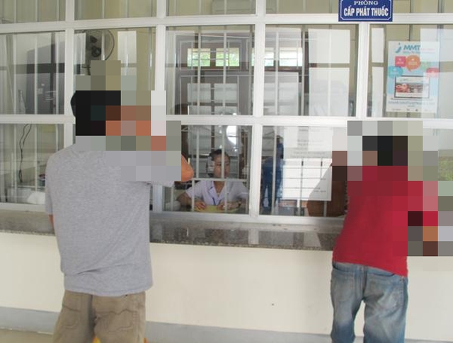 Vượt qua kỳ thị, cùng lên tiếng để chấm dứt AIDS- Ảnh 2. Vượt qua kỳ thị, cùng lên tiếng để chấm dứt AIDS- Ảnh 2.