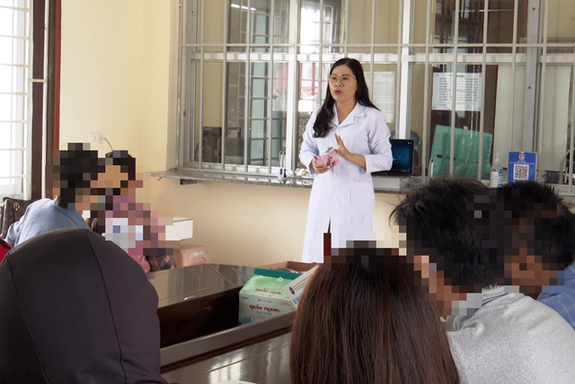 Vượt qua kỳ thị, cùng lên tiếng để chấm dứt AIDS- Ảnh 4. Vượt qua kỳ thị, cùng lên tiếng để chấm dứt AIDS- Ảnh 4.