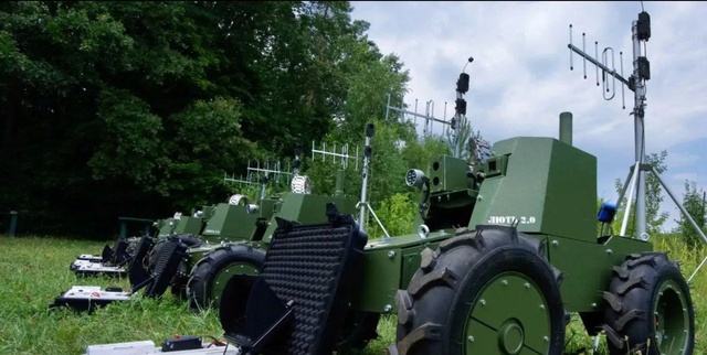 Ukraine tham vọng tung hàng chục nghìn robot ra chiến trường đối đầu Nga- Ảnh 1. Ukraine tham vọng tung hàng chục nghìn robot ra chiến trường đối đầu Nga- Ảnh 1.