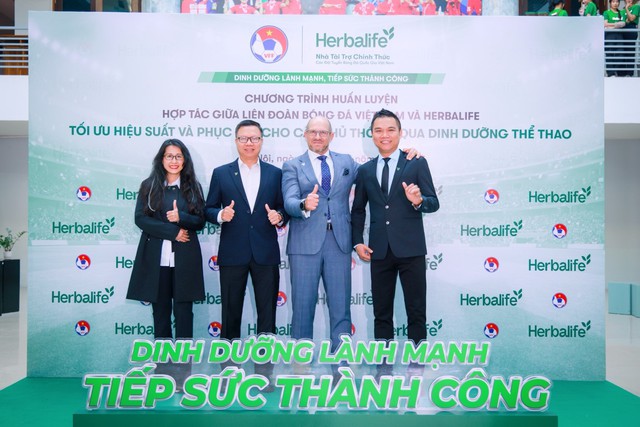 Nâng tầm thể lực bóng đá Việt Nam từ nền tảng dinh dưỡng khoa học- Ảnh 1. Nâng tầm thể lực bóng đá Việt Nam từ nền tảng dinh dưỡng khoa học- Ảnh 1.