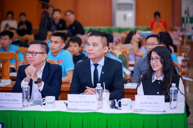 Nâng tầm thể lực bóng đá Việt Nam từ nền tảng dinh dưỡng khoa học- Ảnh 4. Nâng tầm thể lực bóng đá Việt Nam từ nền tảng dinh dưỡng khoa học- Ảnh 4.