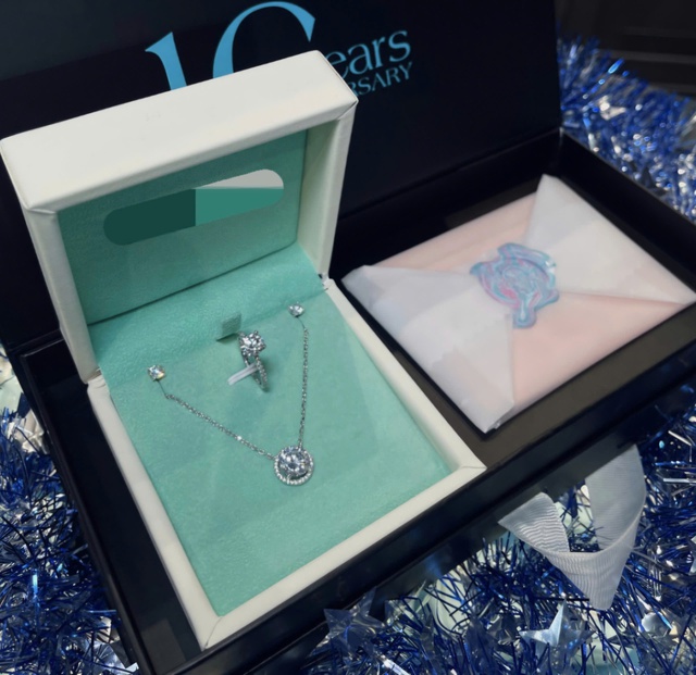 Thị trường quà tặng 20/11 trầm lắng- Ảnh 3.