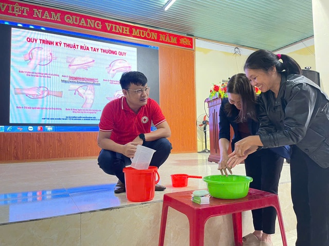 Nghệ An: Tập huấn kỹ năng truyền thông nước sạch và vệ sinh môi trường- Ảnh 3. Nghệ An: Tập huấn kỹ năng truyền thông nước sạch và vệ sinh môi trường- Ảnh 3.