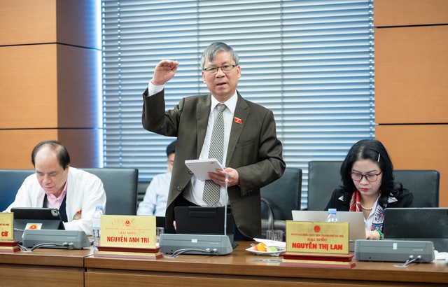 Đại biểu Quốc hội: Có chuyện 'nấn ná' giao đất để nhận thêm tiền bồi thường- Ảnh 2. Đại biểu Quốc hội: Có chuyện 'nấn ná' giao đất để nhận thêm tiền bồi thường- Ảnh 2.