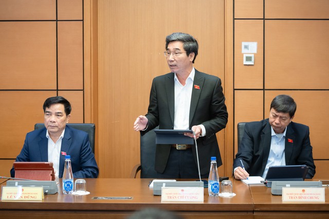 Đại biểu Quốc hội: Có chuyện 'nấn ná' giao đất để nhận thêm tiền bồi thường- Ảnh 1. Đại biểu Quốc hội: Có chuyện 'nấn ná' giao đất để nhận thêm tiền bồi thường- Ảnh 1.