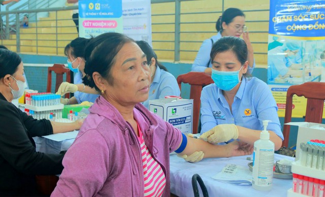 Hợp tác công - tư trong y tế giúp người dân được sàng lọc, khám bệnh sớm với chi phí thấp- Ảnh 8.