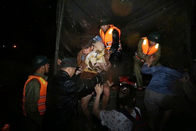 Hỗ trợ khẩn cấp 700 tỷ đồng cho Khánh Hòa, Lâm Đồng, Gia Lai, Đắk Lắk khắc phục hậu quả mưa lũ- Ảnh 1.