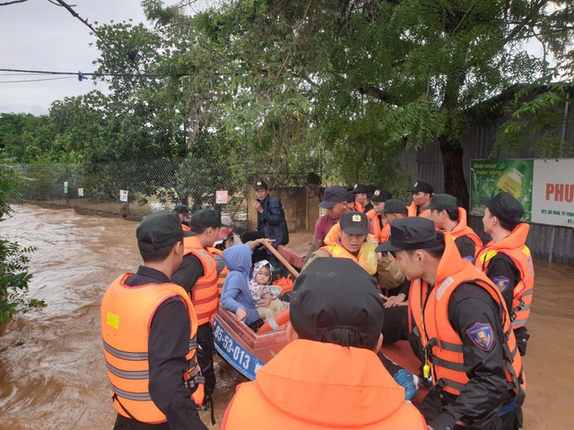 Tác hại của chia sẻ thông tin sai sự thật lên mạng xã hội- Ảnh 1.