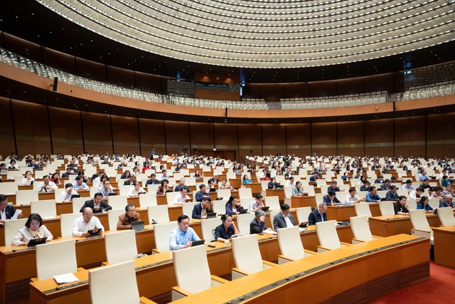 Thể chế hóa chủ trương của Đảng để nâng cao chăm sóc sức khỏe nhân dân- Ảnh 2. Thể chế hóa chủ trương của Đảng để nâng cao chăm sóc sức khỏe nhân dân- Ảnh 2.