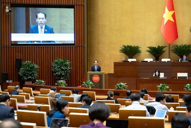 Công an có quyền 'giữ người khẩn cấp' tối đa 45 ngày để dẫn độ- Ảnh 2.