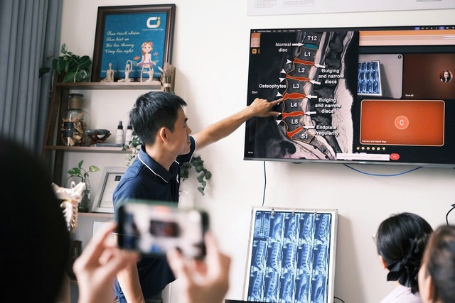 Bị thoái hóa cột sống hay đau thần kinh tọa: có nên tập yoga không?- Ảnh 3.