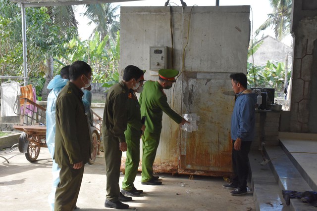 Tiêu hủy hơn 5 tạ lợn nhiễm dịch tả lợn châu Phi- Ảnh 1.