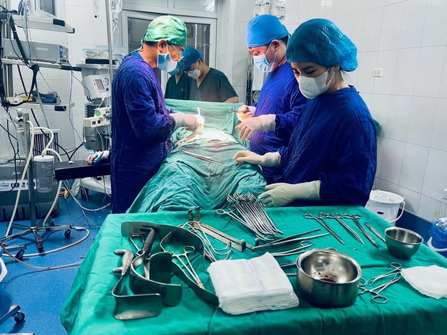 Truyền máu trong tử cung, bước tiến y học lịch sử ở châu Phi- Ảnh 1.