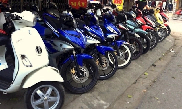 Xe mua đã lâu mà chưa sang tên, không tìm được chủ cũ thì phải làm gì để tránh bị phạt?- Ảnh 1. Xe mua đã lâu mà chưa sang tên, không tìm được chủ cũ thì phải làm gì để tránh bị phạt?- Ảnh 1.