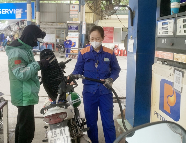 Giá xăng dầu ra sao trong kỳ điều hành ngày mai?- Ảnh 1. giá xăng