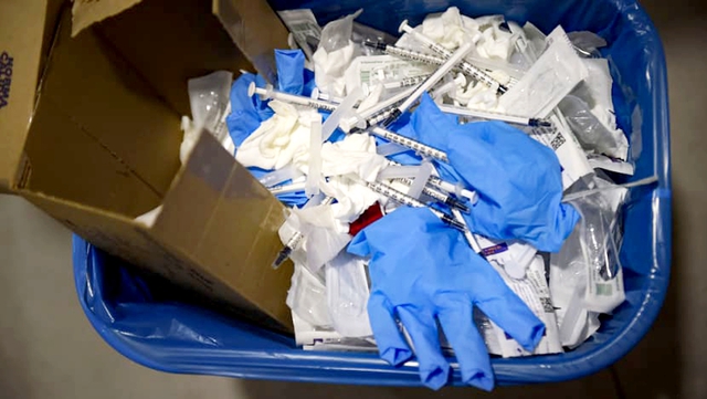 Xử lý và thu gom chất thải y tế đúng cách để bảo vệ môi trường và sức khỏe người bệnh- Ảnh 3.