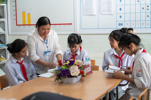 Giáo viên 'đếm ngược' ngày hưởng hệ số lương đặc thù- Ảnh 1. Giáo viên 'đếm ngược' ngày hưởng hệ số lương đặc thù- Ảnh 1.