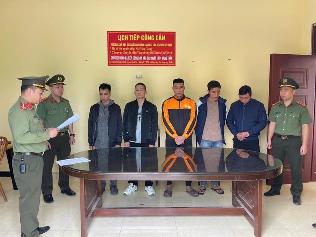 Nhóm điều hành gần 300 website khiêu dâm bị bắt giữ- Ảnh 1. Nhóm điều hành gần 300 website khiêu dâm bị bắt giữ- Ảnh 1.