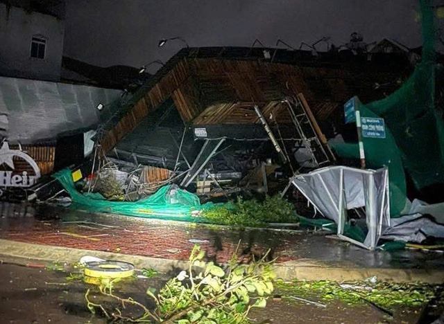 Hỗ trợ khẩn cấp 80 tỷ đồng cho Quảng Ngãi, Gia Lai, Đắk Lắk khắc phục hậu quả bão số 13- Ảnh 1. Hỗ trợ khẩn cấp 80 tỷ đồng cho Quảng Ngãi, Gia Lai, Đắk Lắk khắc phục hậu quả bão số 13- Ảnh 1.