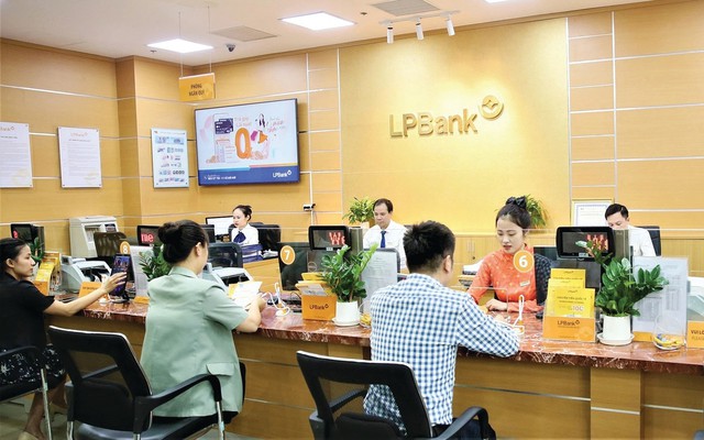 LPBank lên kế hoạch chào bán 5.000 tỷ đồng trái phiếu- Ảnh 1. LPBank lên kế hoạch chào bán 5.000 tỷ đồng trái phiếu- Ảnh 1.