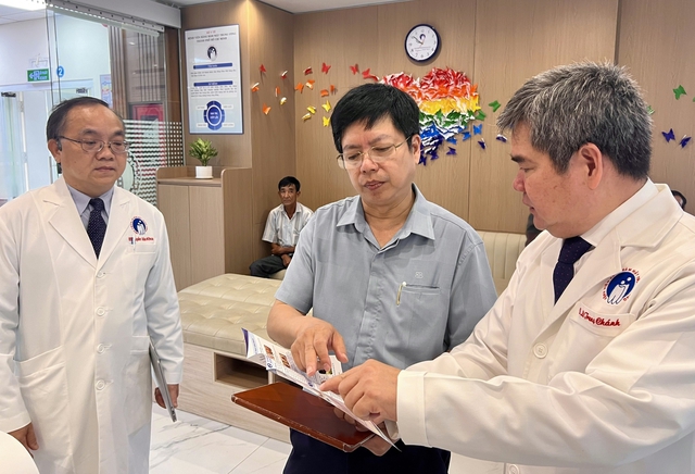 Báo động tình trạng sức khoẻ răng miệng người cao tuổi và trẻ em ở Việt Nam- Ảnh 2. Báo động tình trạng sức khoẻ răng miệng người cao tuổi và trẻ em ở Việt Nam- Ảnh 2.