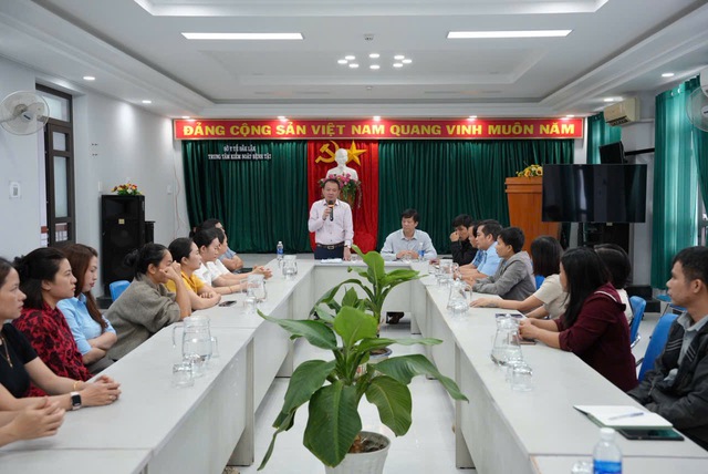 Ngành Y tế Quảng Trị hỗ trợ Đắk Lắk hóa chất phòng chống dịch bệnh sau mưa lũ- Ảnh 2.