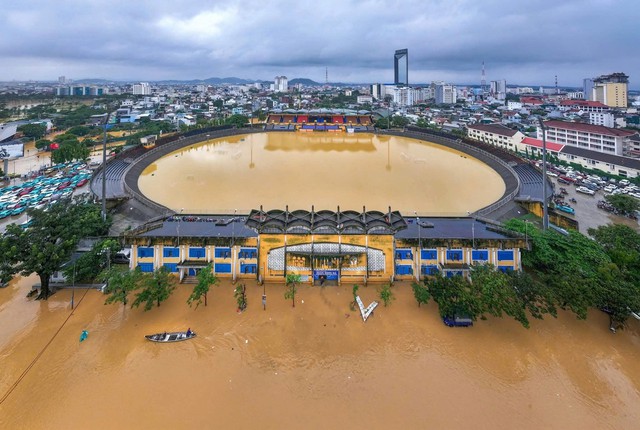 14 kỷ lục mưa lũ xuất hiện trong tháng 11, vẫn còn 1-2 cơn bão/áp thấp nhiệt đới trong tháng 12- Ảnh 1.