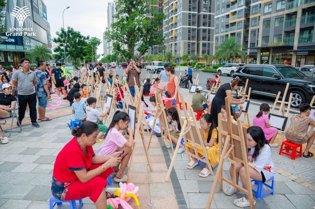 Mô hình 'Tam đại đồng tòa, tứ đại đồng khu' giúp nhiều thế hệ sống cùng mà không va chạm- Ảnh 3.