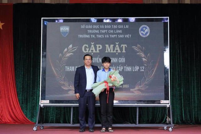 Phát triển toàn diện ở trường phổ thông chất lượng cao tại Gia Lai- Ảnh 1. Phát triển toàn diện ở trường phổ thông chất lượng cao tại Gia Lai- Ảnh 1.