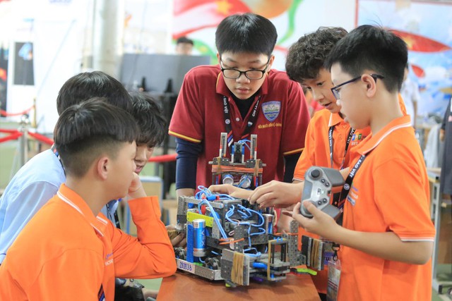 'Nên người – Tiến bộ – Thành đạt' từ trường học chất lượng cao ở Tây Nguyên- Ảnh 1. 'Nên người – Tiến bộ – Thành đạt' từ trường học chất lượng cao ở Tây Nguyên- Ảnh 1.