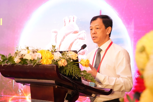 Thứ trưởng Bộ Y tế: Điều trị suy tim bước vào kỷ nguyên cá thể hóa và chuyển đổi số- Ảnh 1. Thứ trưởng Bộ Y tế: Điều trị suy tim bước vào kỷ nguyên cá thể hóa và chuyển đổi số- Ảnh 1.