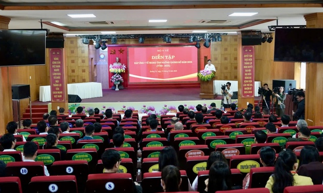 Bộ Y tế tổ chức diễn tập đáp ứng y tế trong tình huống khủng bố- Ảnh 1. Bộ Y tế tổ chức diễn tập đáp ứng y tế trong tình huống khủng bố- Ảnh 1.