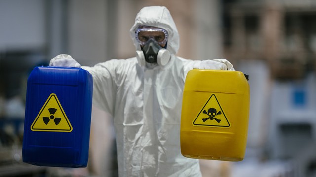 Nga tuyên bố Ukraine đang lên kế hoạch bí mật chế tạo 'bom bẩn uy hiếp châu Âu'?- Ảnh 1. Nga tuyên bố Ukraine đang lên kế hoạch bí mật chế tạo 'bom bẩn uy hiếp châu Âu'?- Ảnh 1.