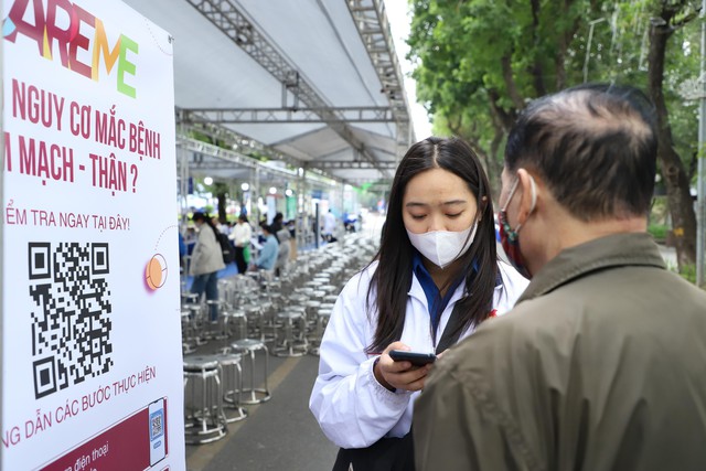 Y tế thông minh đưa dịch vụ chất lượng cao đến tận nơi người dân sinh sống- Ảnh 8. Y tế thông minh đưa dịch vụ chất lượng cao đến tận nơi người dân sinh sống- Ảnh 8.