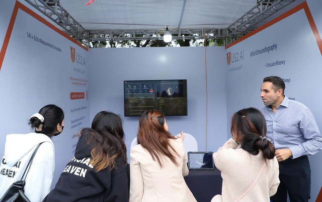 Y tế thông minh đưa dịch vụ chất lượng cao đến tận nơi người dân sinh sống- Ảnh 7. Y tế thông minh đưa dịch vụ chất lượng cao đến tận nơi người dân sinh sống- Ảnh 7.