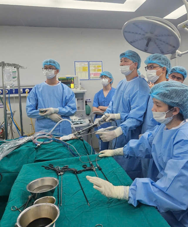 Bác sĩ nội trú và bác sĩ chuyên khoa khác nhau như thế nào?- Ảnh 2. Bác sĩ nội trú và bác sĩ chuyên khoa khác nhau như thế nào?- Ảnh 2.