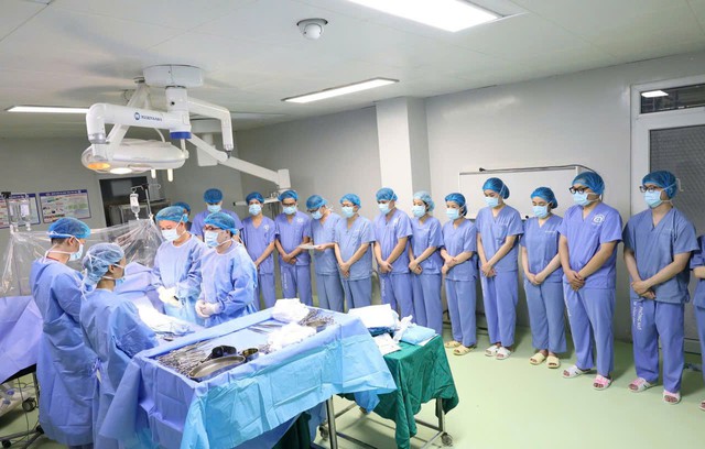 Người đàn ông chết não hiến tạng cứu 2 bệnh nhân suy thận- Ảnh 1. Người đàn ông chết não hiến tạng cứu 2 bệnh nhân suy thận- Ảnh 1.