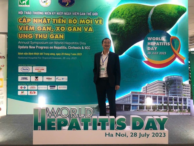 Thói quen âm thầm huỷ hoại lá gan mà đàn ông Việt hay mắc phải- Ảnh 1.