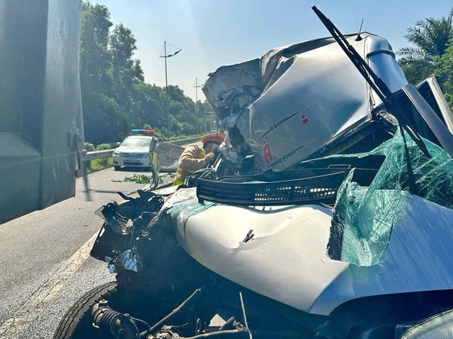 Từ 15/12, khi đưa người bị tai nạn đi cấp cứu được hỗ trợ đến 5 triệu đồng- Ảnh 2. Từ 15/12, khi đưa người bị tai nạn đi cấp cứu được hỗ trợ đến 5 triệu đồng- Ảnh 2.