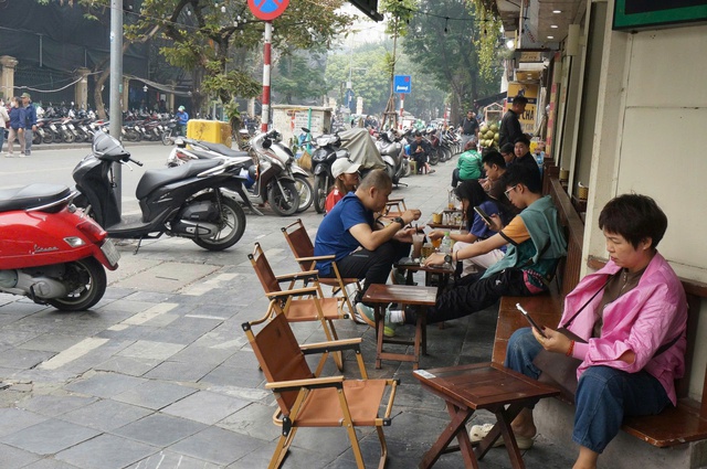 Diện mạo đổi khác của Ba Đình, Hoàn Kiếm và Cửa Nam sau hơn 1 tháng xây dựng phường kiểu mẫu- Ảnh 3. Diện mạo đổi khác của Ba Đình, Hoàn Kiếm và Cửa Nam sau hơn 1 tháng xây dựng phường kiểu mẫu- Ảnh 3.